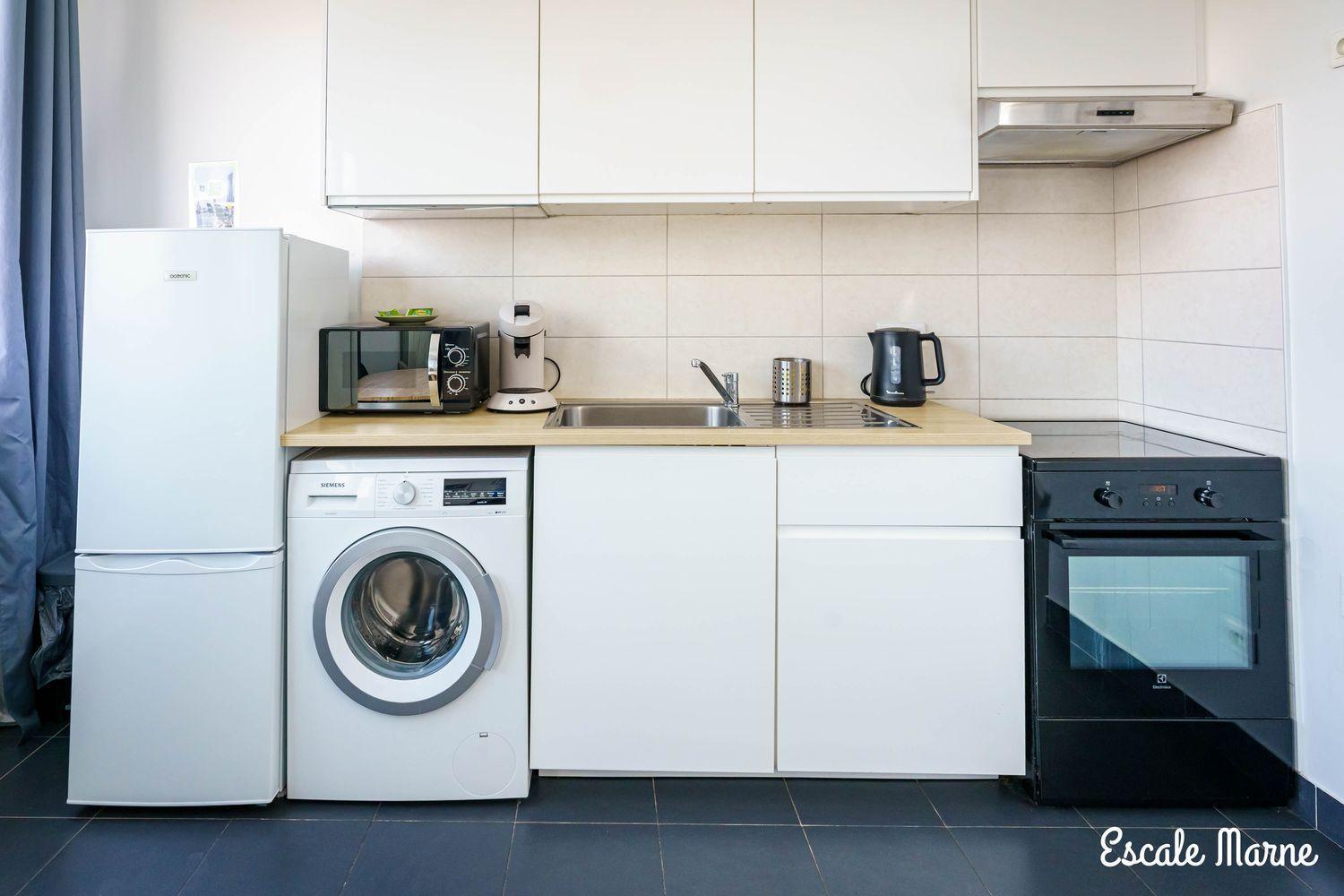 Escale-Marne Fr - 202 - Free Parking - Free Luggage Storage - All Equipped - Linen Included - Washing Machine - 10Mn Walk Metro 8 - Rer A - Panoramic View - From 1 To 14 Guests ميزو الفورْ الغرفة الصورة