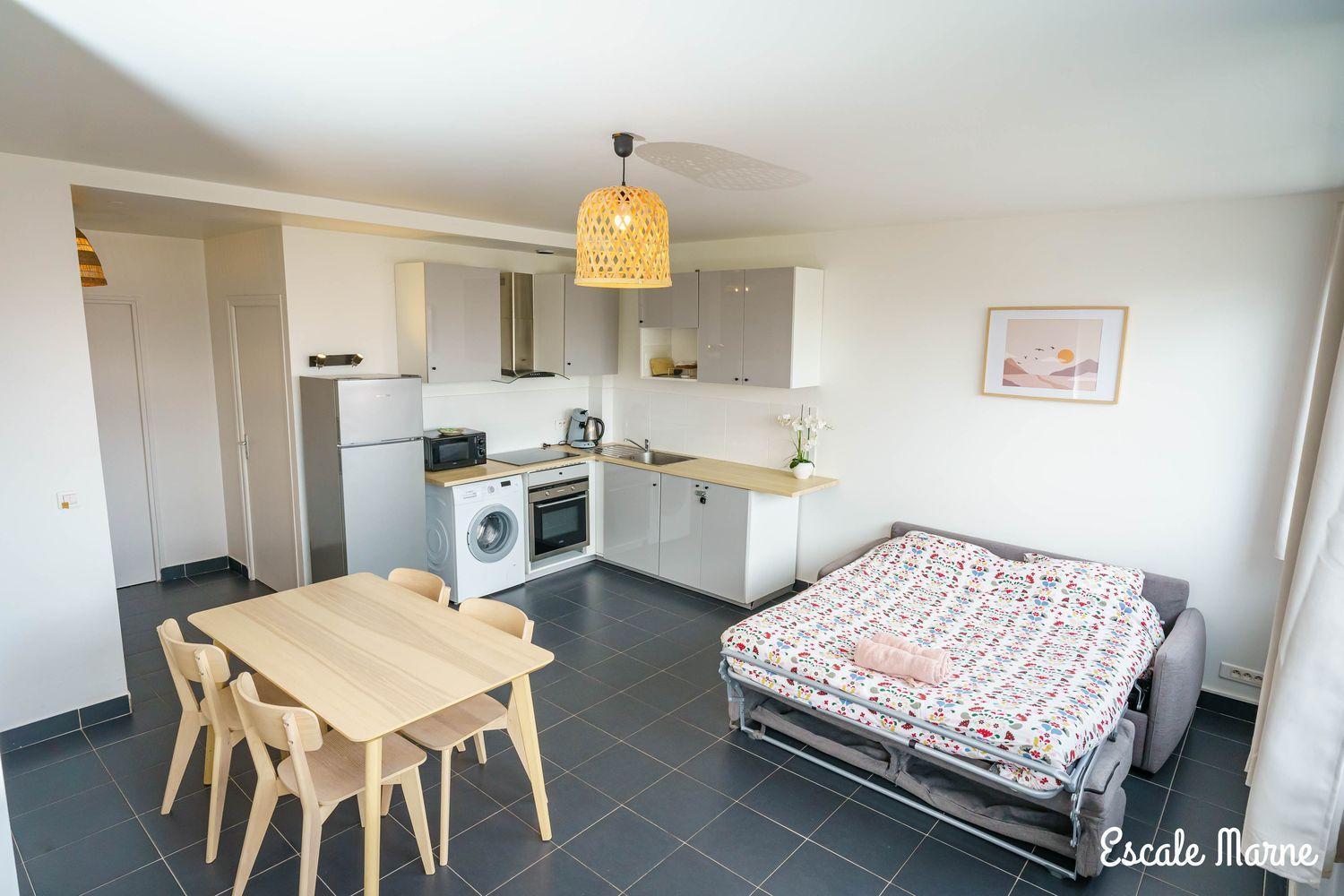 Escale-Marne Fr - 202 - Free Parking - Free Luggage Storage - All Equipped - Linen Included - Washing Machine - 10Mn Walk Metro 8 - Rer A - Panoramic View - From 1 To 14 Guests ميزو الفورْ المظهر الخارجي الصورة