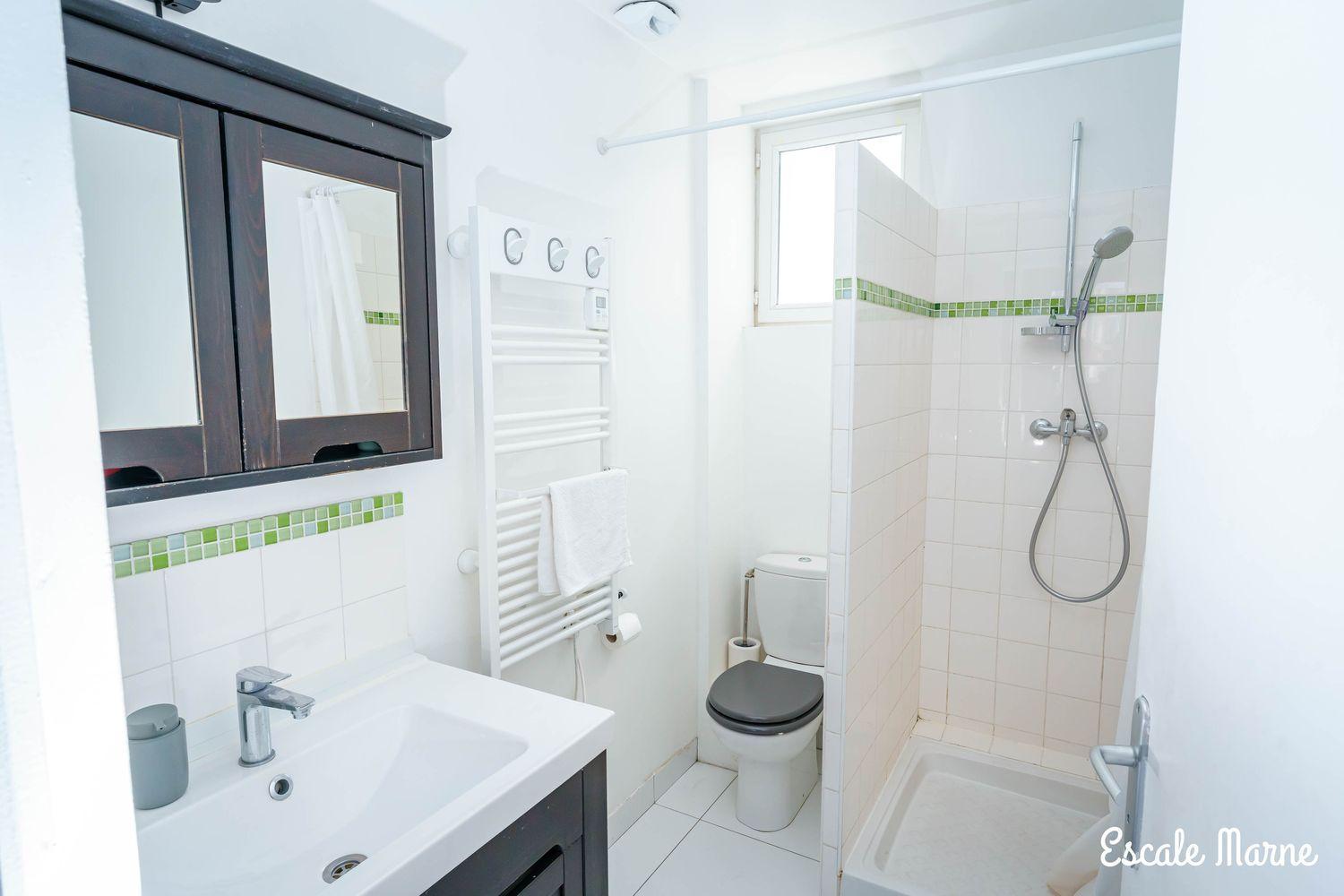 Escale-Marne Fr - 202 - Free Parking - Free Luggage Storage - All Equipped - Linen Included - Washing Machine - 10Mn Walk Metro 8 - Rer A - Panoramic View - From 1 To 14 Guests ميزو الفورْ المظهر الخارجي الصورة